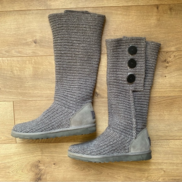 UGG Shoes - UGG Cardy Tall Knit Boots with Buttons Women’s Size 8